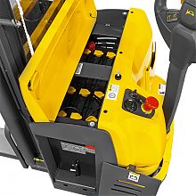 Штабелер самоходный CDDR15-III (1500 кг; 5,6 м; li-ion 25,6В / 225Ач) SMARTLIFT